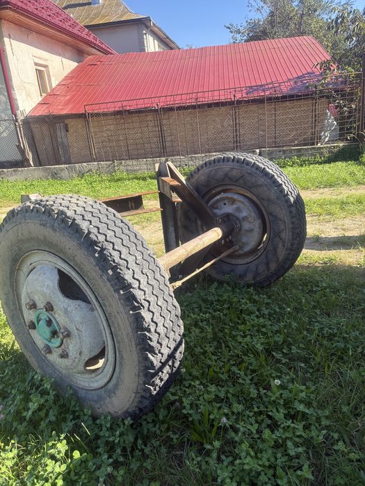 Vând Axa de Remorcă cu frânare