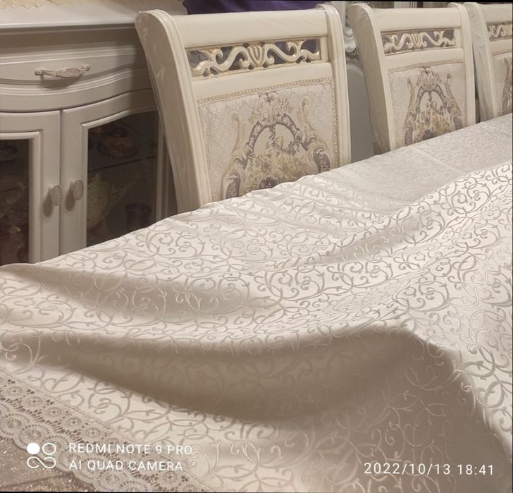 Stol-stul 10 kishilik, Стол и стул 10 персон.