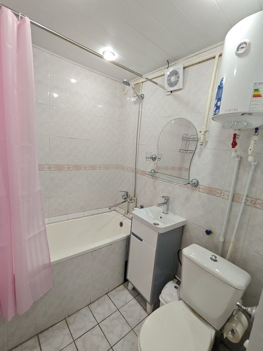 Аренда своя 2/1/2 м.Космонавтов,кирпич