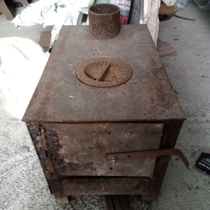 Продам буржуйку 30000т.