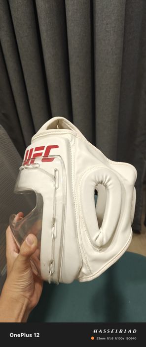 Reebok junior маска