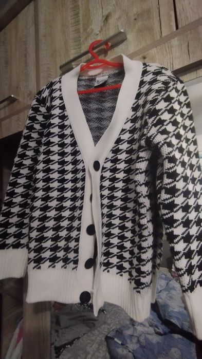 Кардиган  на девочку