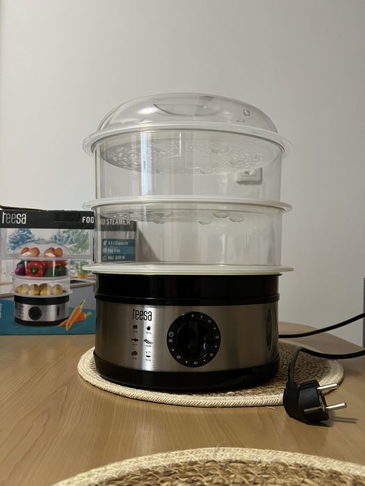 Aparat de gatit cu aburi