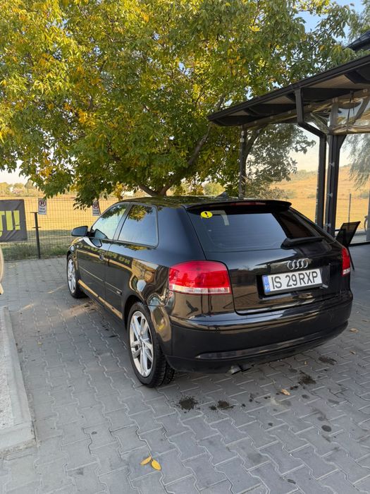 AUDI A3 Sportback 2004 — imagine 2