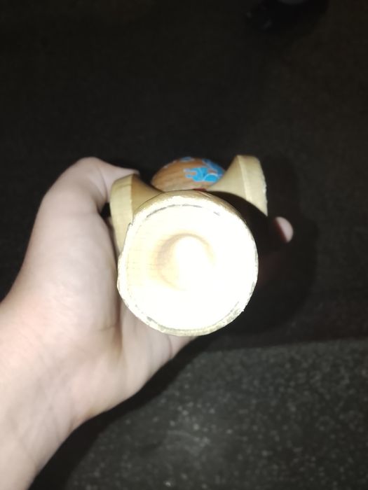 Vând Kendama Europe