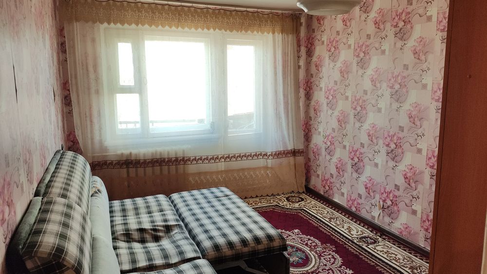 Продам 3 мкр, дом 18, этаж 3.