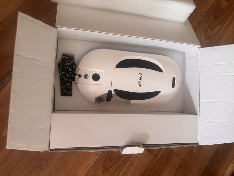 Робот мойщик окон