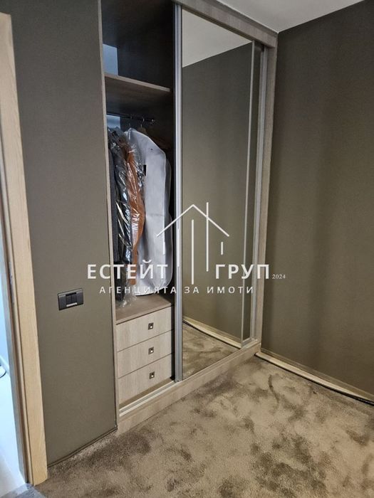 Продава се Двустаен апартамент в Варна, Център - 95 кв.м за 2169 €/кв.м - Снимка #12