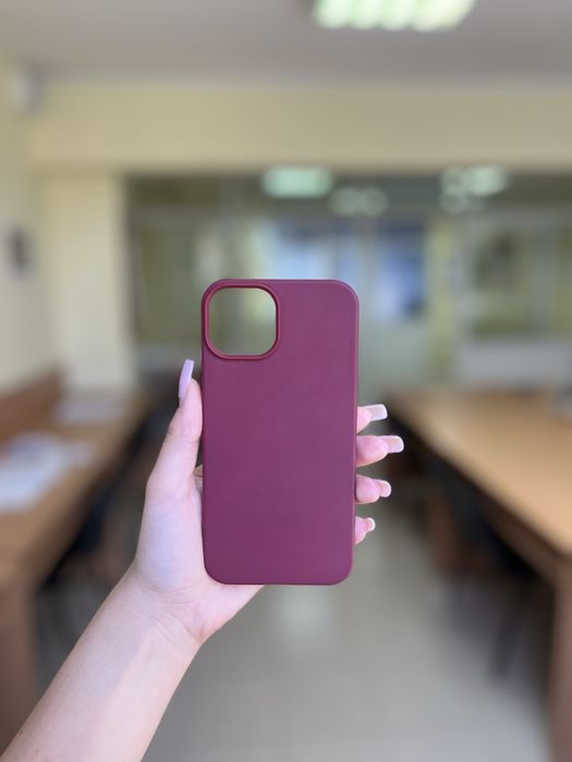 Калъф за iPhone 13