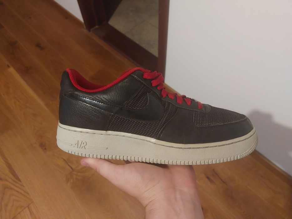 Nike Air Force 1 Black Varsity