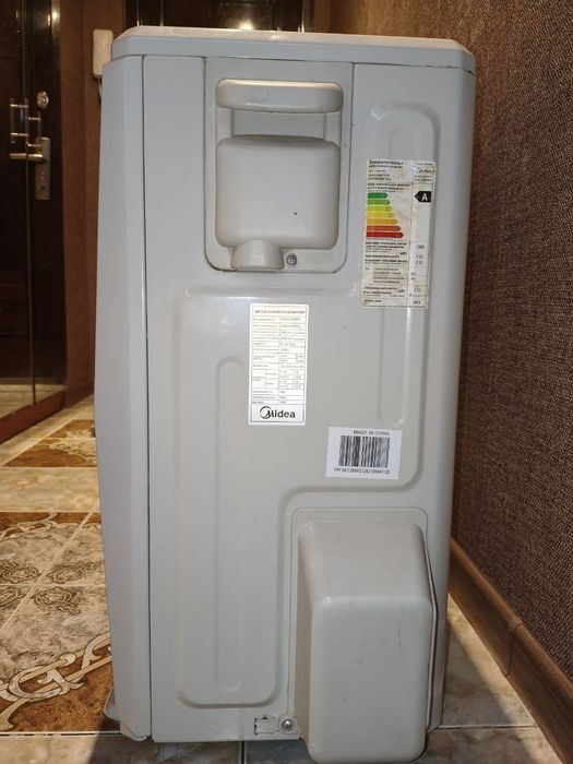 Продам кондиционер Midea