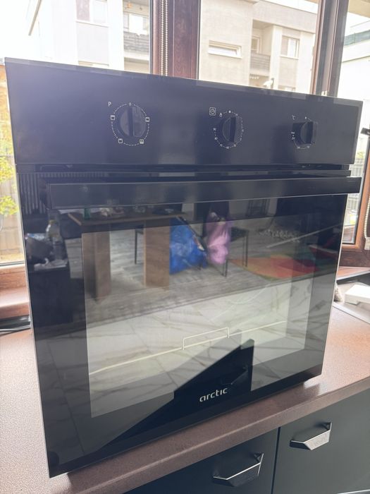 Cuptor electric Artic arosc21130bd