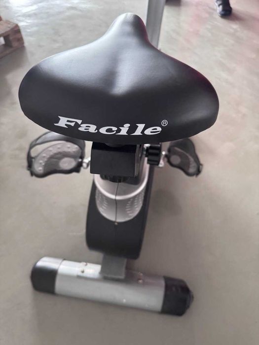 Продам велотренажёр Facile