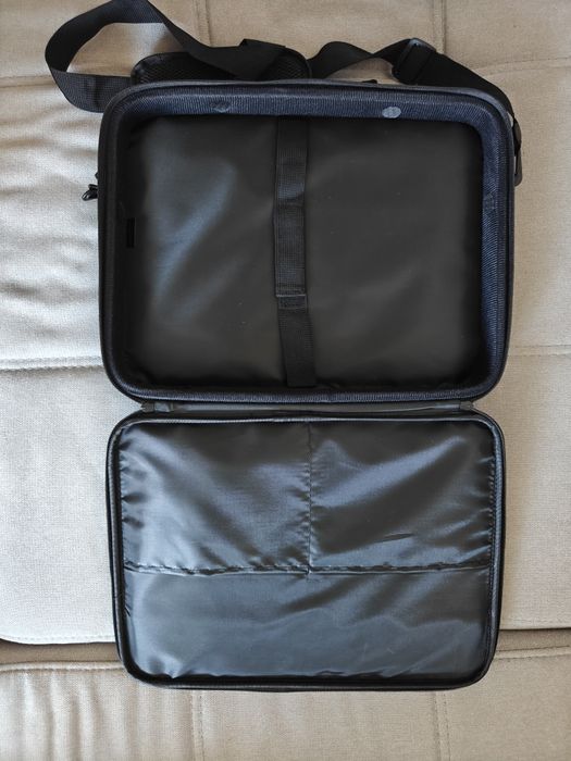 Geanta laptop Serioux