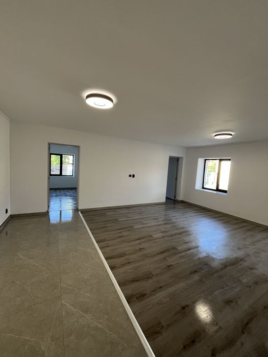 Casa de vanzare în Șimand!