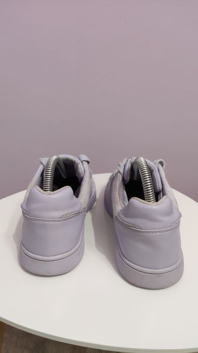 Guess size 39 Дамски кецове