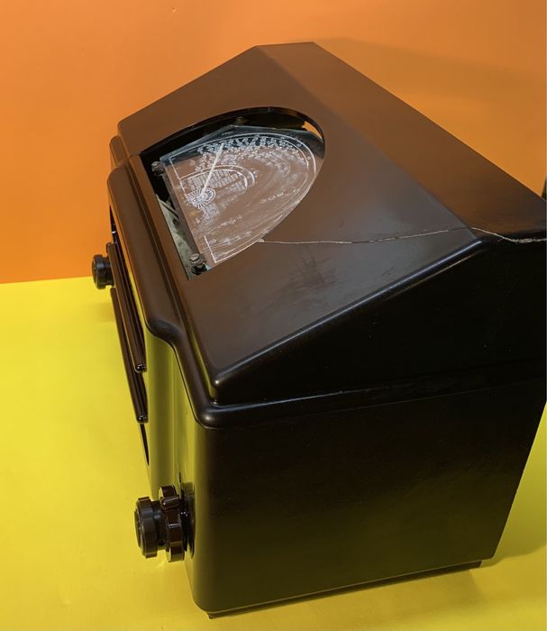 Ретро Радио ORION 233 / 1941 година