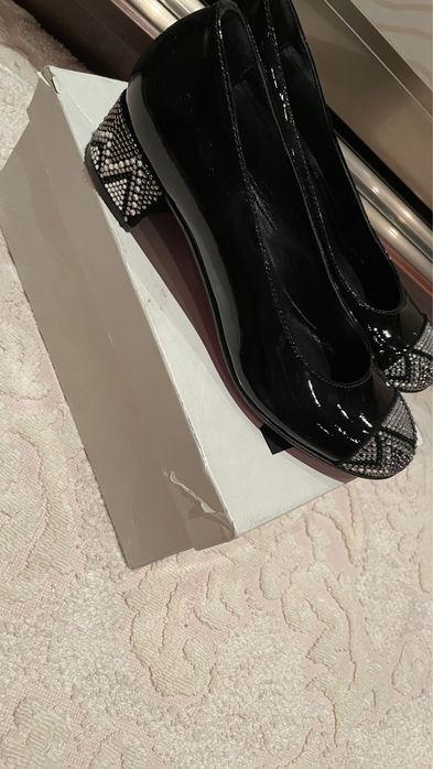 Обувь для девочки