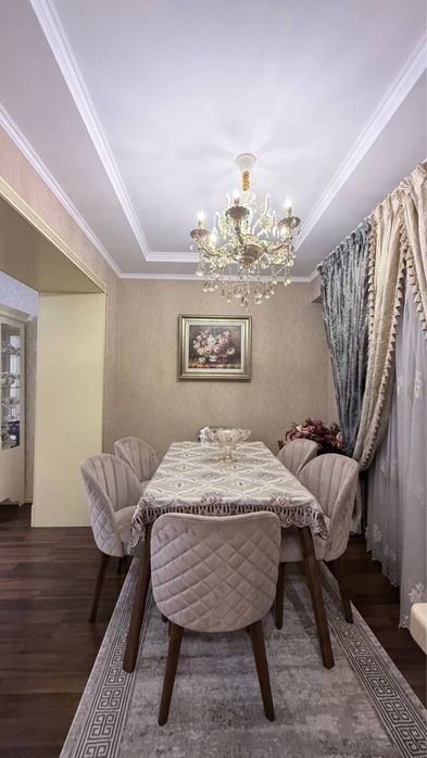 Сдается квартира возле метро Космонавтов
