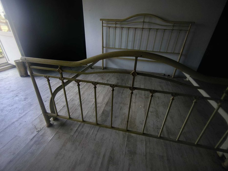 Cadru pat metalic vintage 200/180 + baldachin metalic