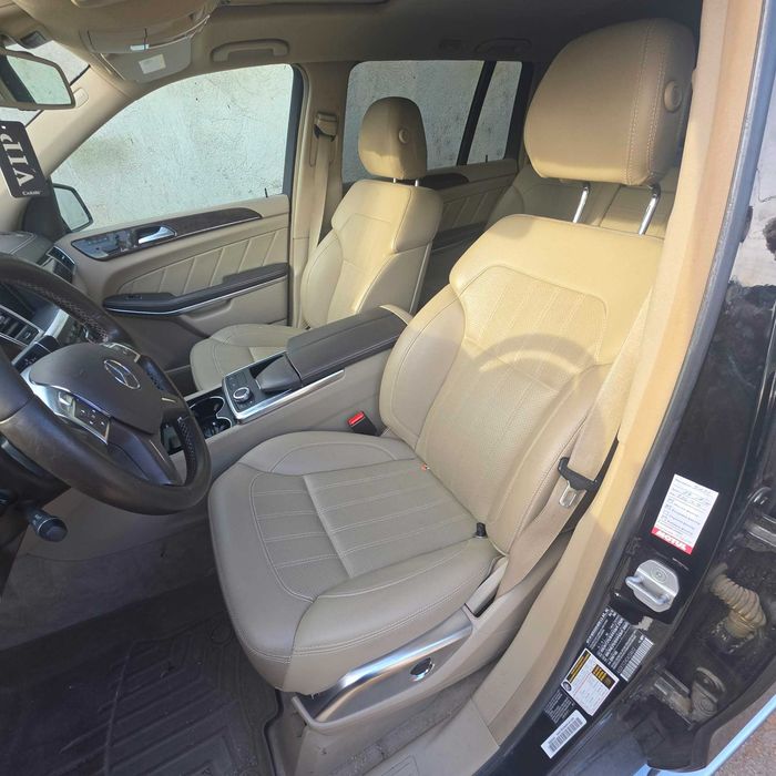 Mercedes-Benz GL 450  Блокирал мотор