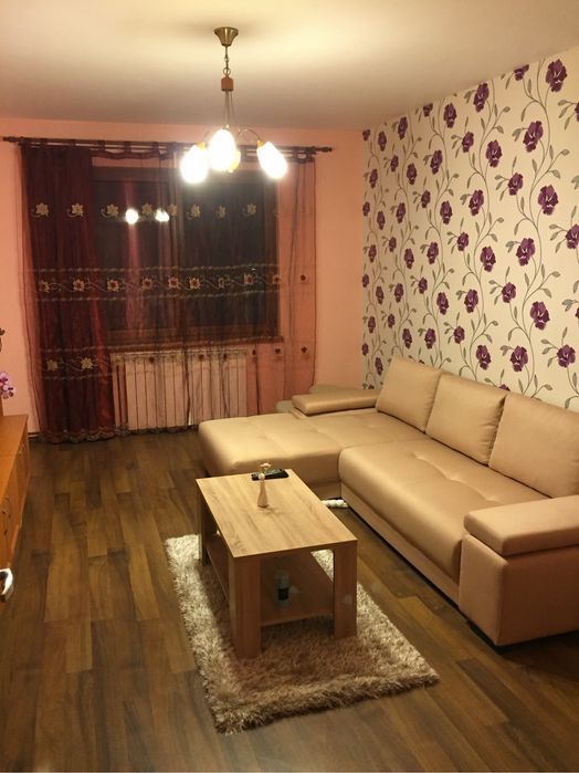 Inchiriez apartament 2 camere str. Transilvania