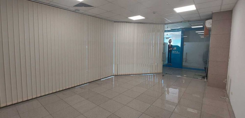 Дава се под наем Магазин в София, Манастирски ливади - 56 кв.м за 450 € - Снимка #1