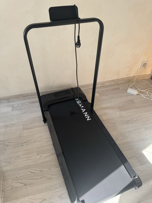 Продам беговую дорожку