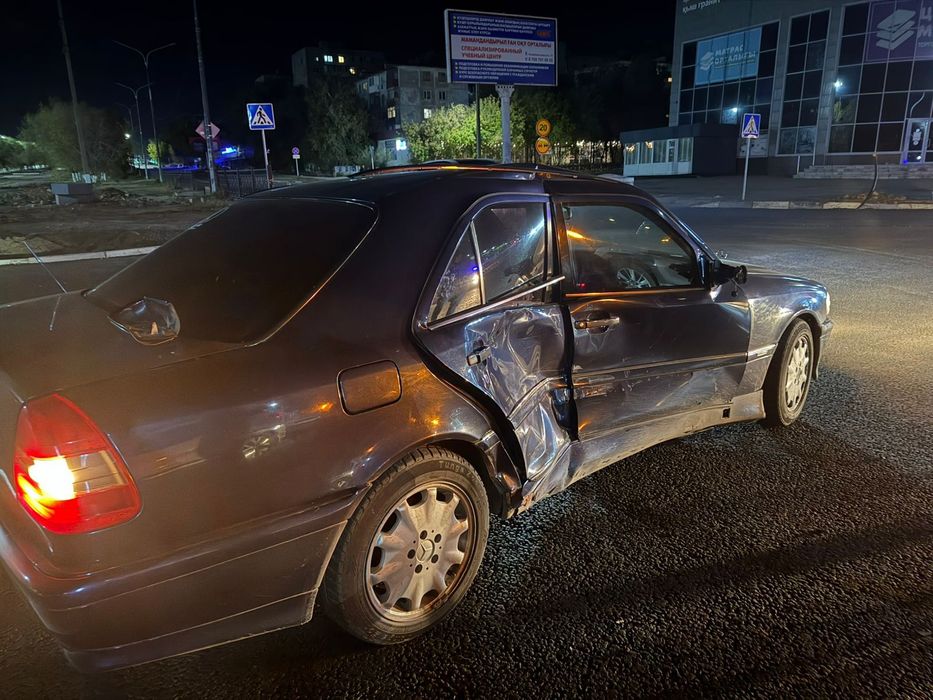 Mersedes-Benz C200 w202