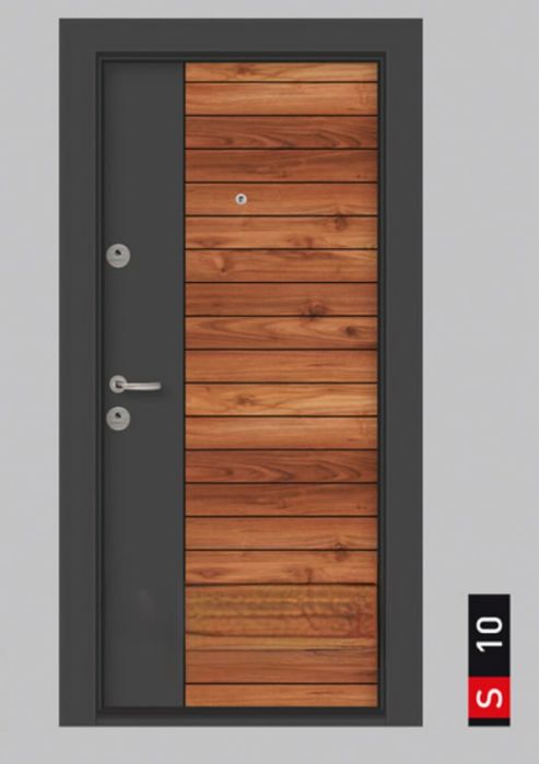 Usi Metalica intrarea Ap