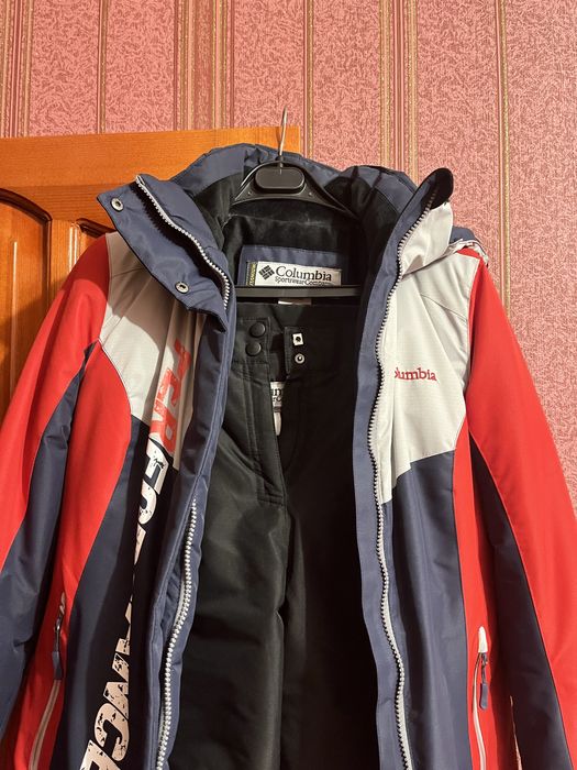 Продам лыжный костюм