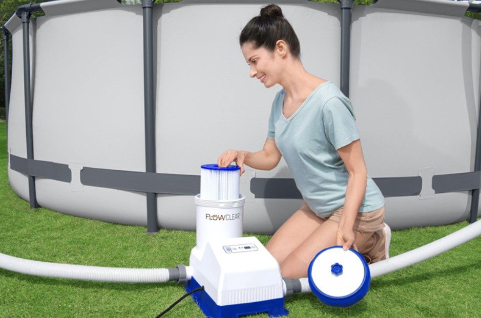 Филтър помпа с Wi Fi отBESTWAY Smart Touch, Wi-Fi, 125W, 7570 л/ч
