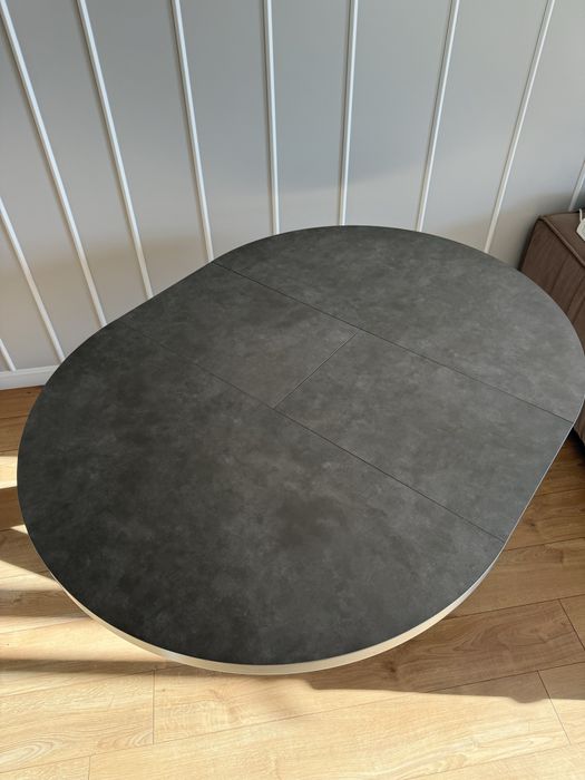 Masa dining extensibila maro/neagra din metal