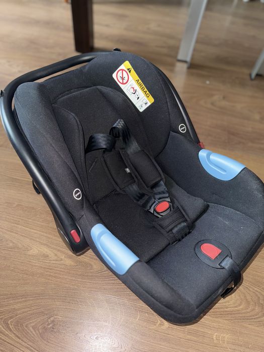 Anex Автокресло