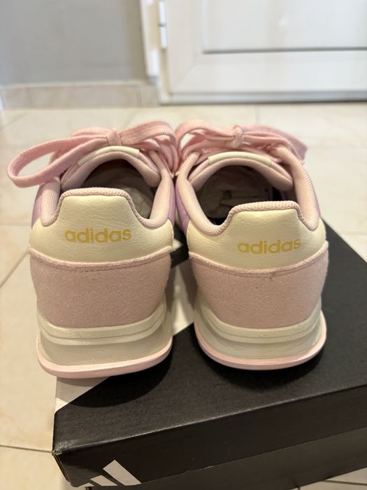 Обувки Adidas, Pepe Jeans, Desigual