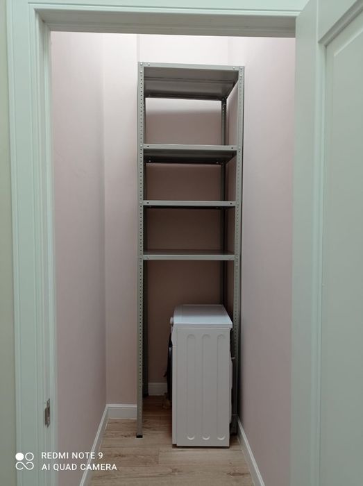 Продам стеллажи металлические