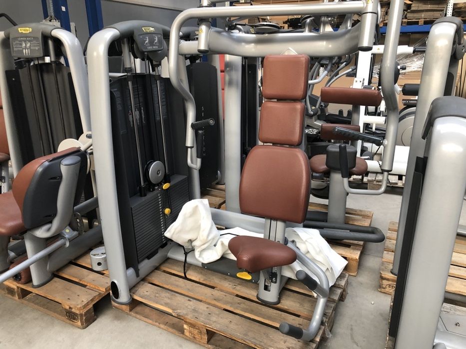 Depozit aparate fitness technogym selection line