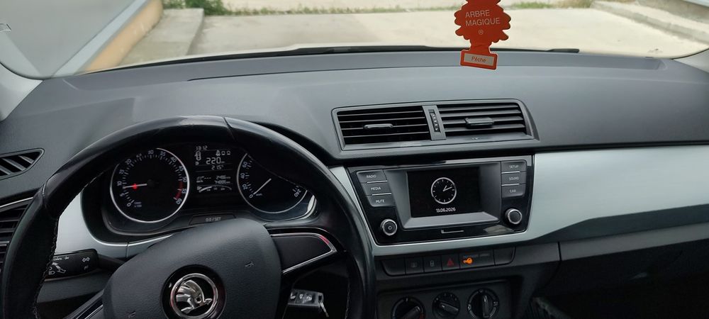 SKODA Fabia 2019 — imagine 5