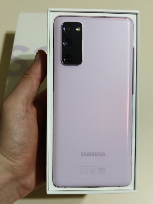 Samsung S20 FE 128 gb Ram 6 EAC