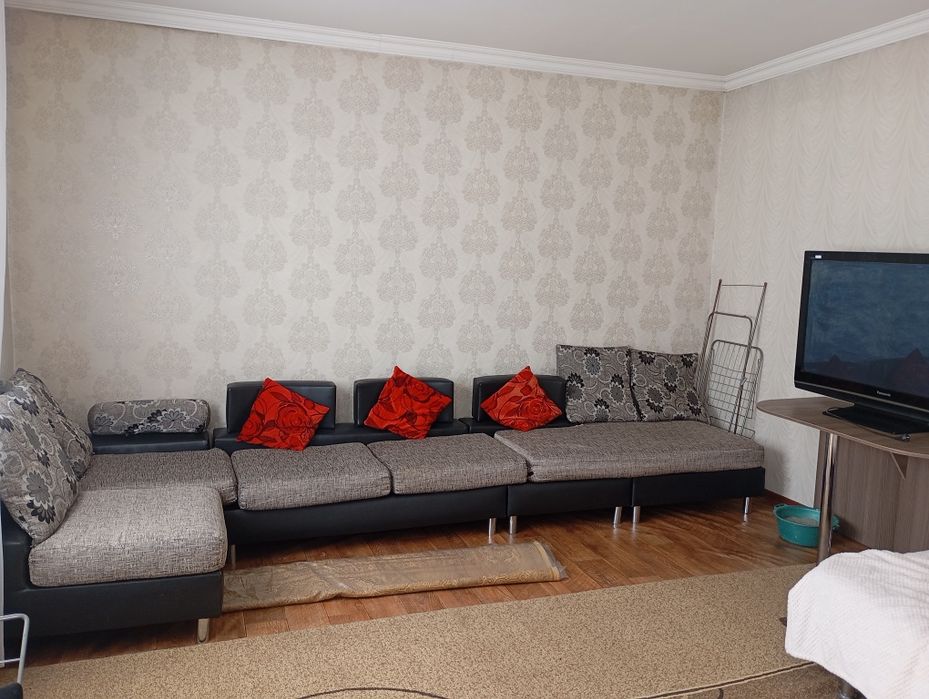 Продам отличный диван