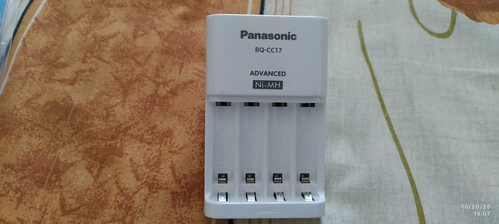 Incarcator Panasonic Eneloop AAA AA BQ-CC17 Ni-MH