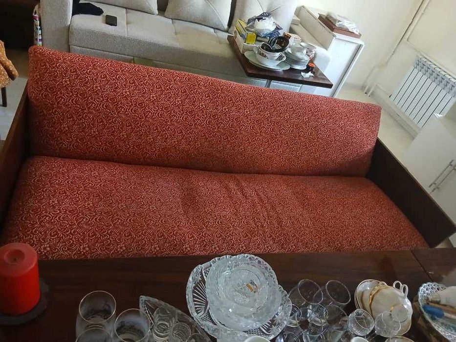 Диван раскладывающийся