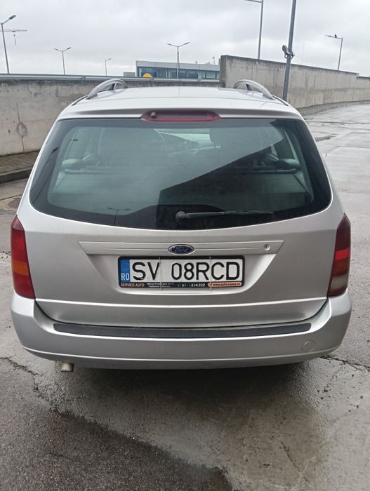 Vând Ford Focus 2002