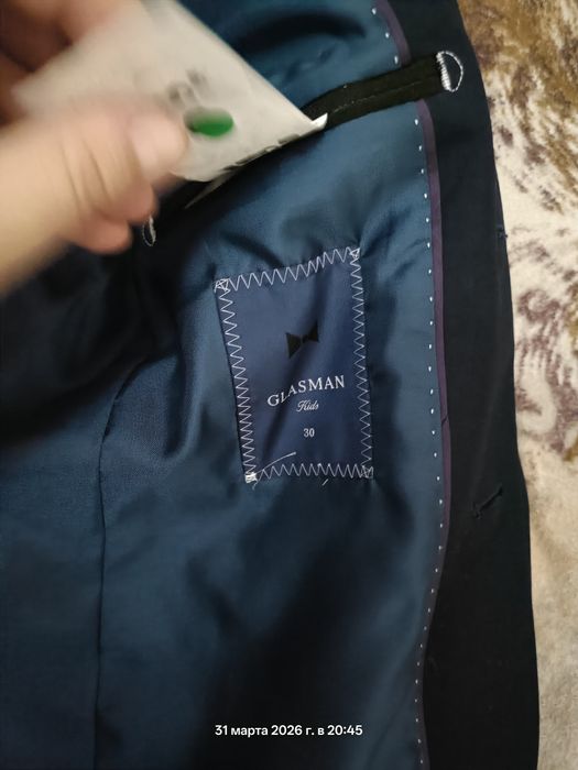Продам школьную форму