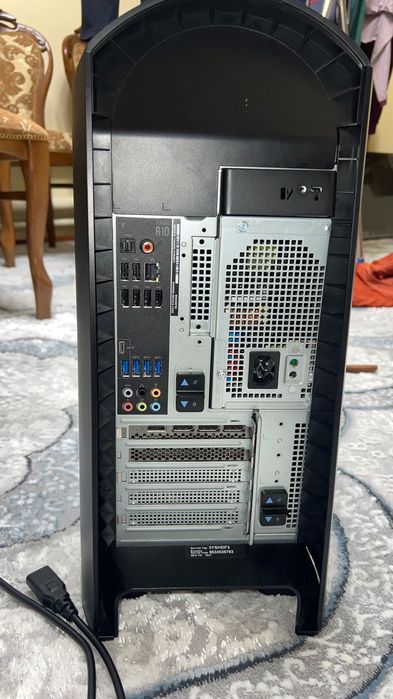 Alienware geforce RTX 3090, ryzen7 5800x