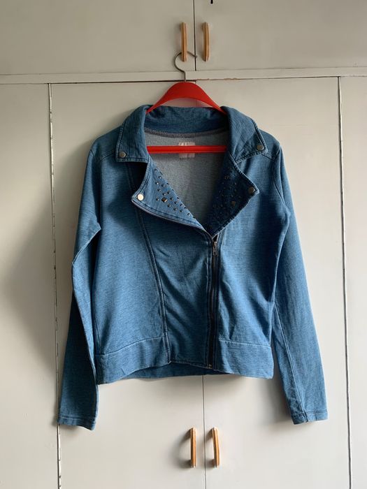 Тънко яке Reserved