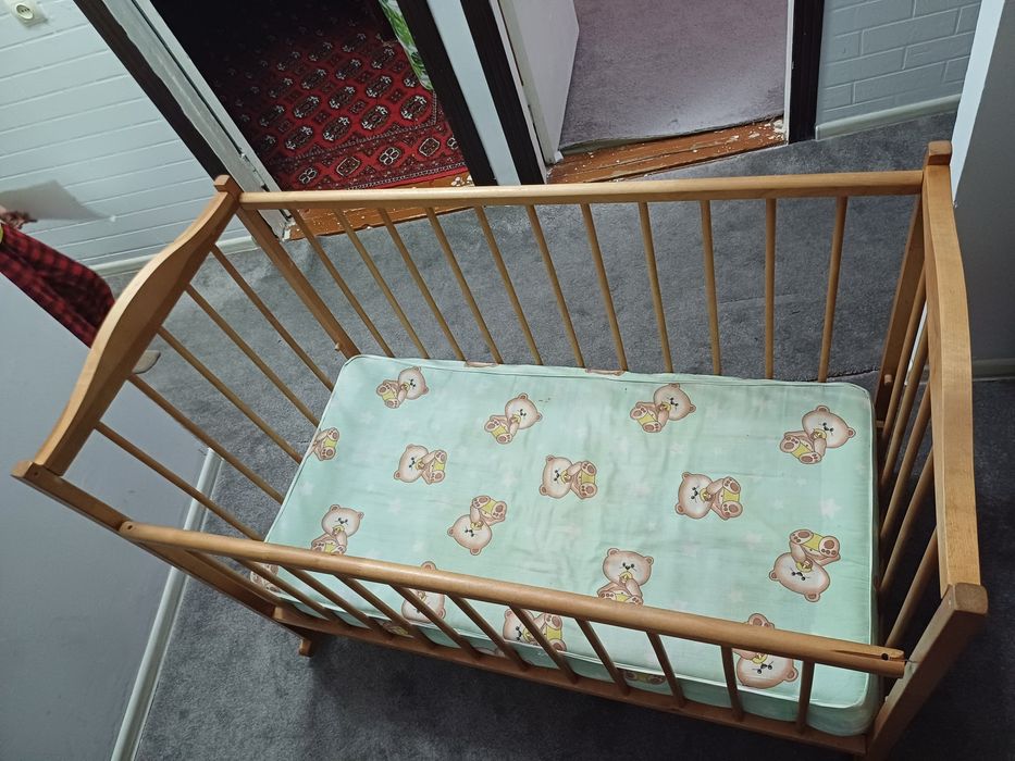 Кровать для новорожденных до 5 лет