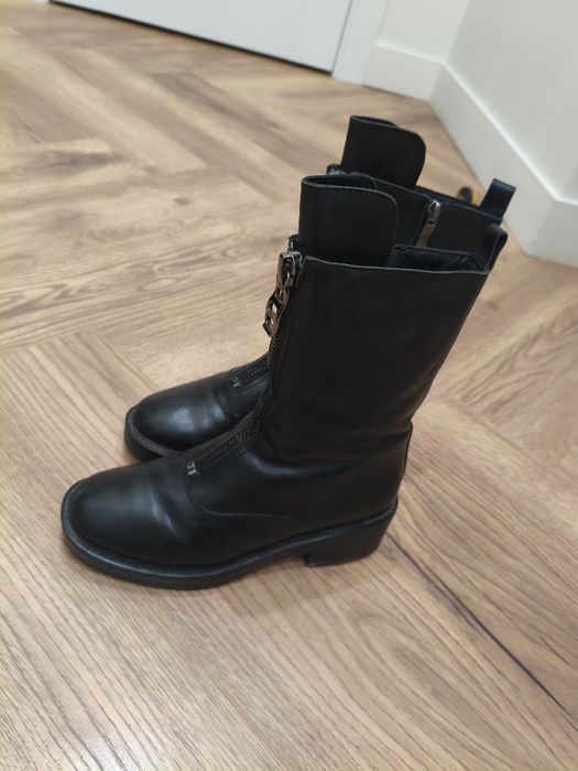 Продам кожаные зимние сапоги