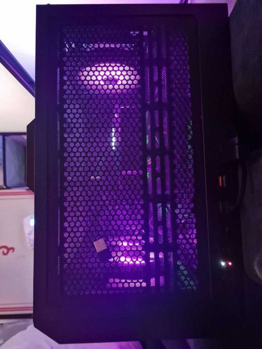 Геймърски компютър