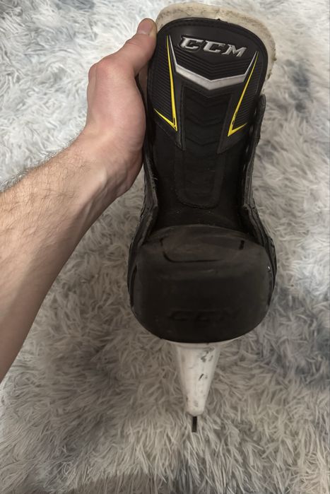 Коньки CCM TACKS 9060